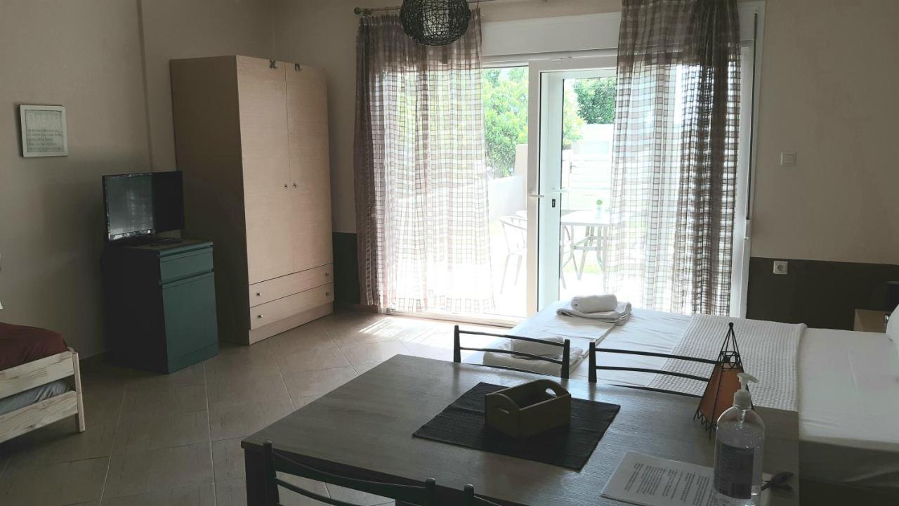 Appartement Casa Di Leni à PalaiónTsiflíkion Extérieur photo
