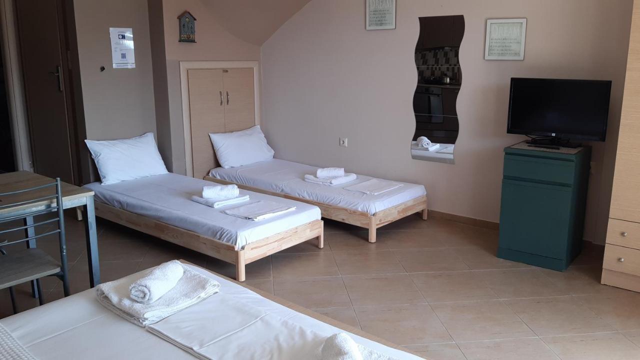 Appartement Casa Di Leni à PalaiónTsiflíkion Extérieur photo