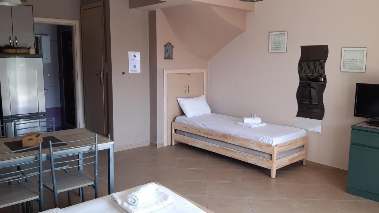 Appartement Casa Di Leni à PalaiónTsiflíkion Extérieur photo